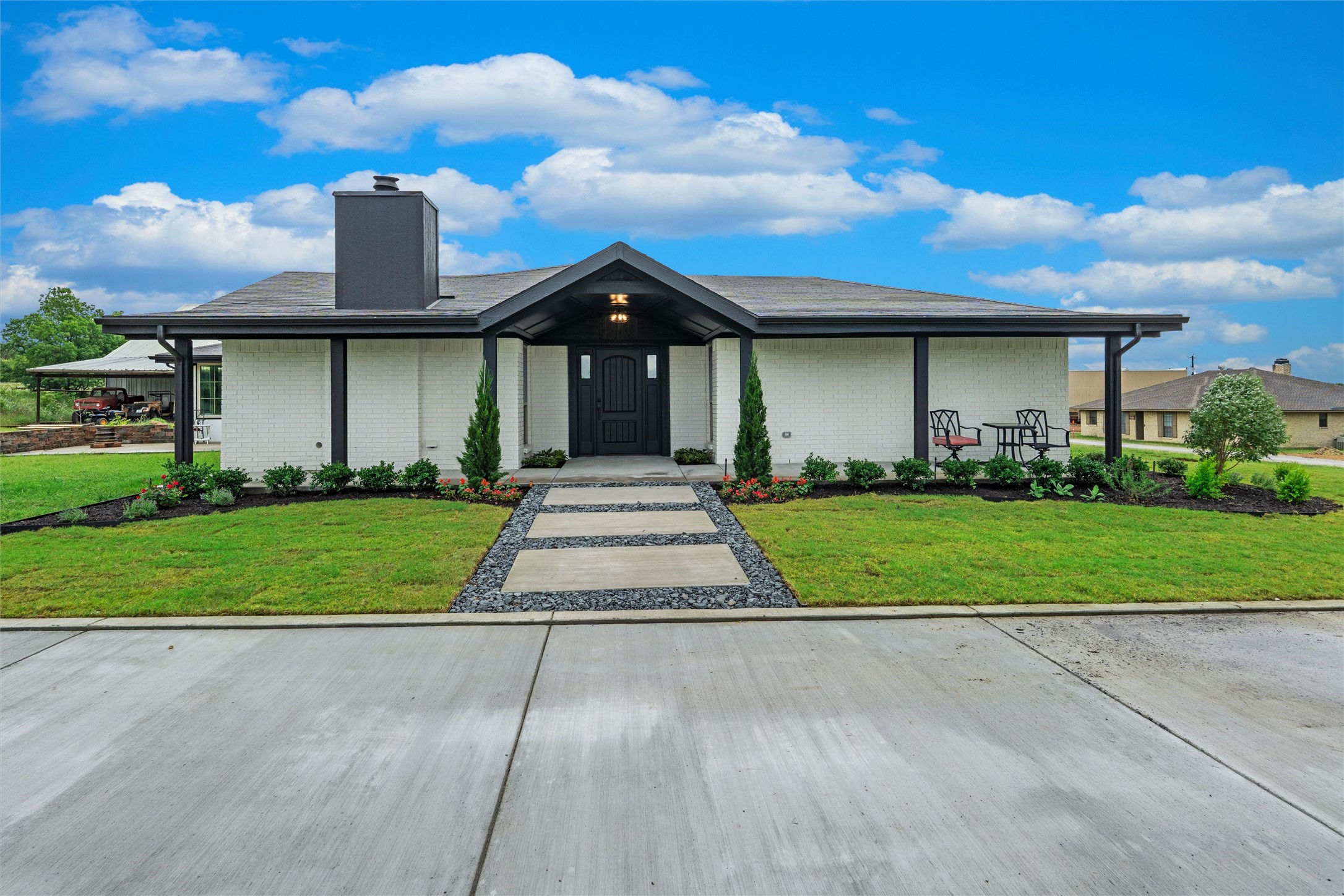 5463 Kelly Drive Roanoke TX 76262