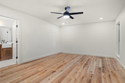5463 Kelly Drive Roanoke TX 76262