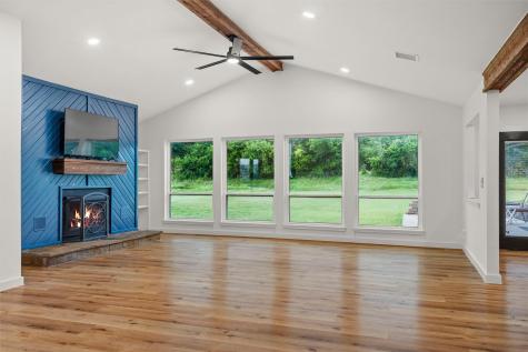 5463 Kelly Drive Roanoke TX 76262