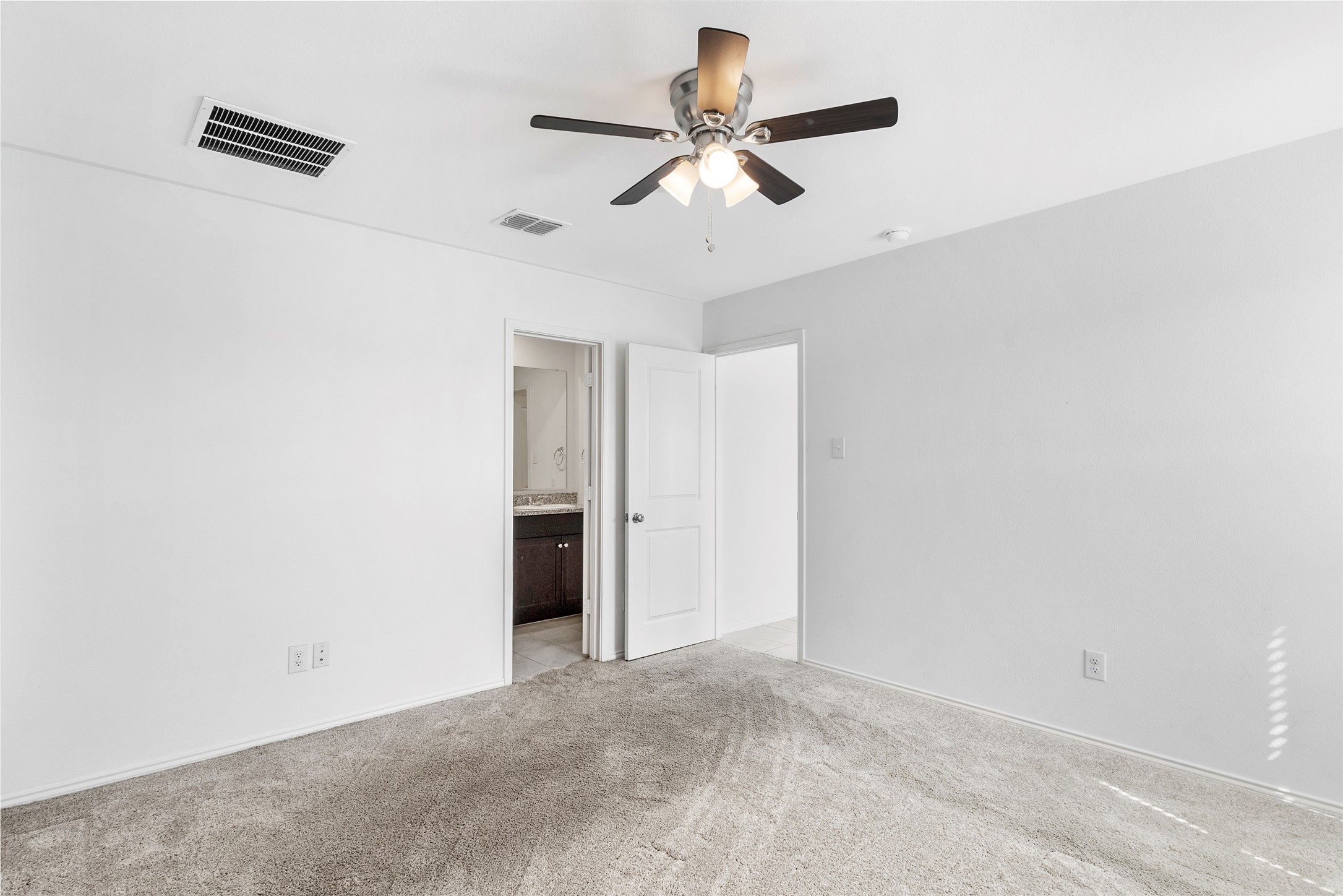 1645 Woodbrook Lane Hutchins TX 75141