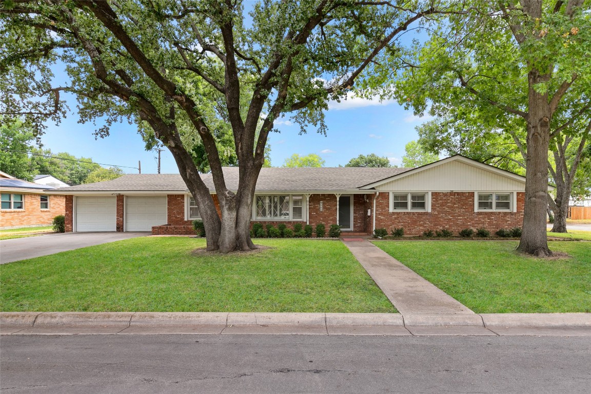 4200 Keeter Drive North Richland Hills TX 76180