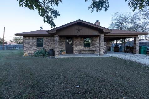 2709 Riley Street Coleman TX 76834