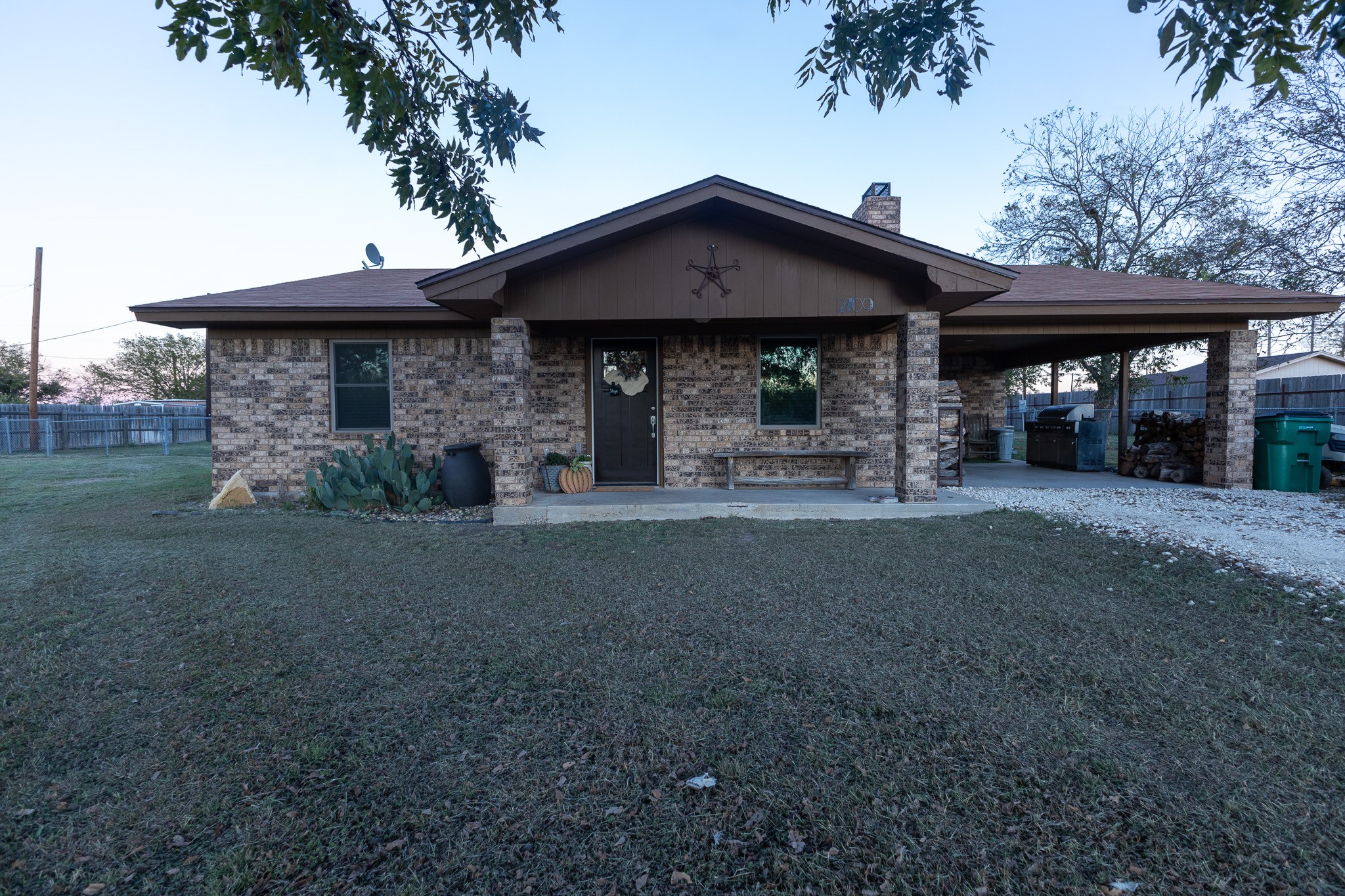2709 Riley Street Coleman TX 76834