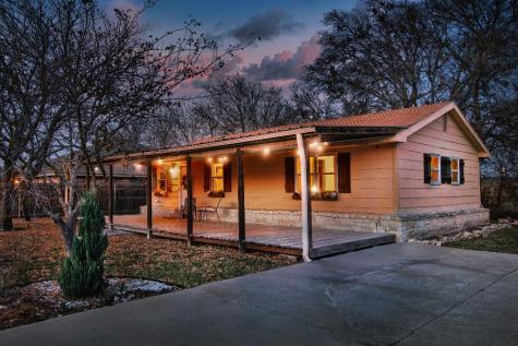 901 Cindy Street Robinson TX 76706