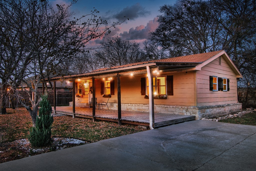 901 Cindy Street Robinson TX 76706