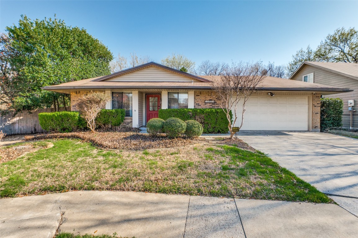 10934 Listi Drive Dallas TX 75238