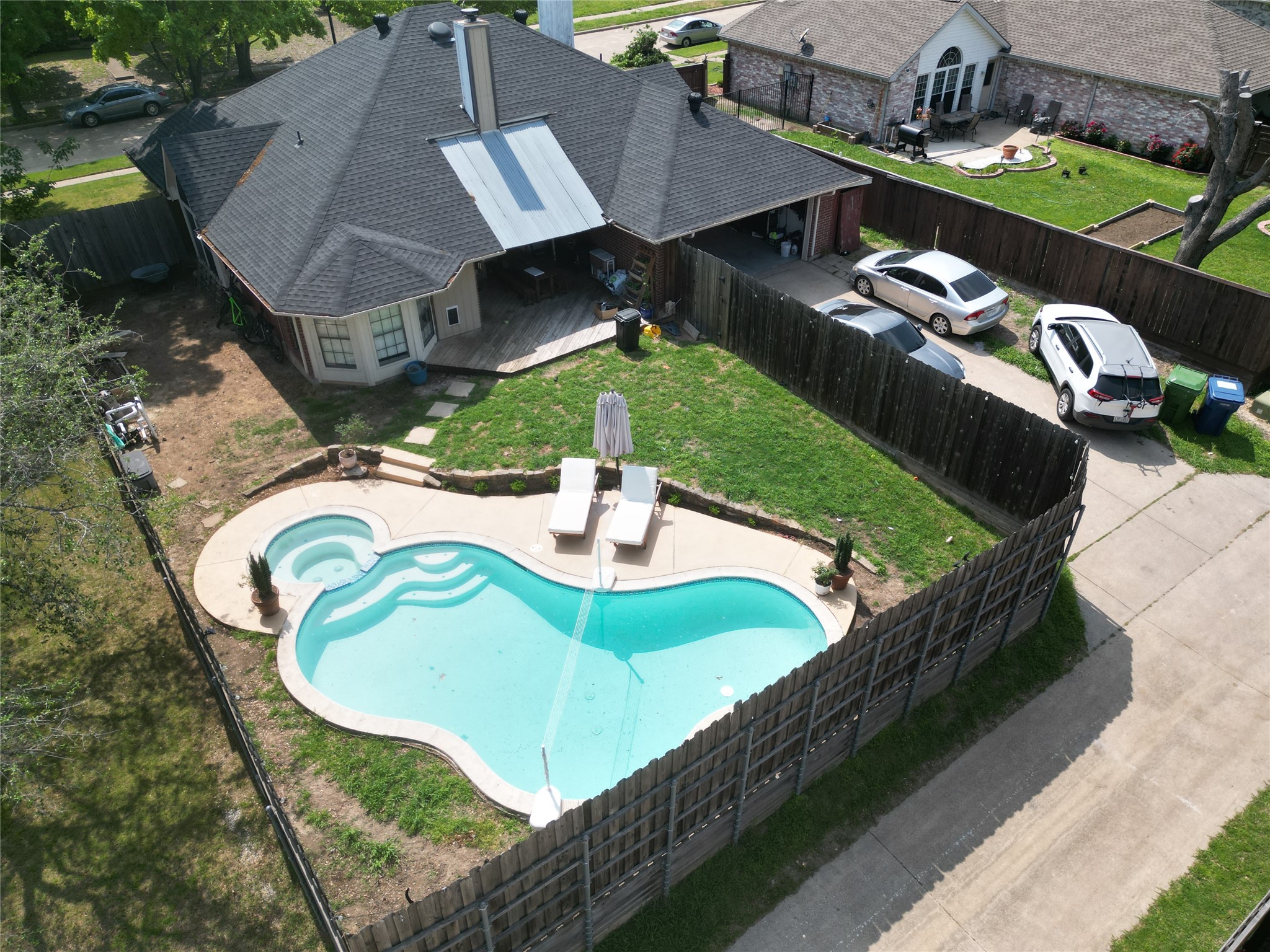 2222 Country Hollow Lane Garland TX 75040