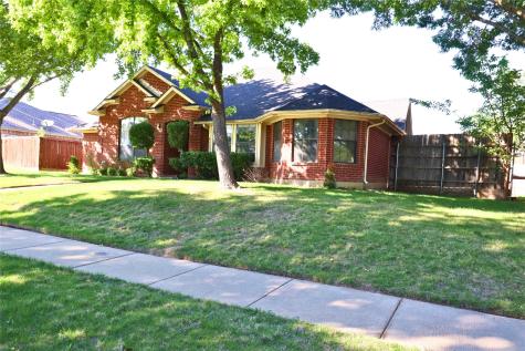 2222 Country Hollow Lane Garland TX 75040