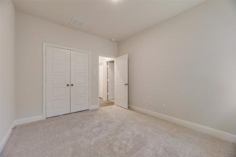 1707 Sandy Pond Street Forney TX 75126