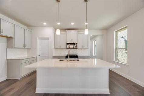 1707 Sandy Pond Street Forney TX 75126