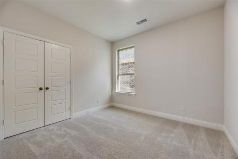 1707 Sandy Pond Street Forney TX 75126