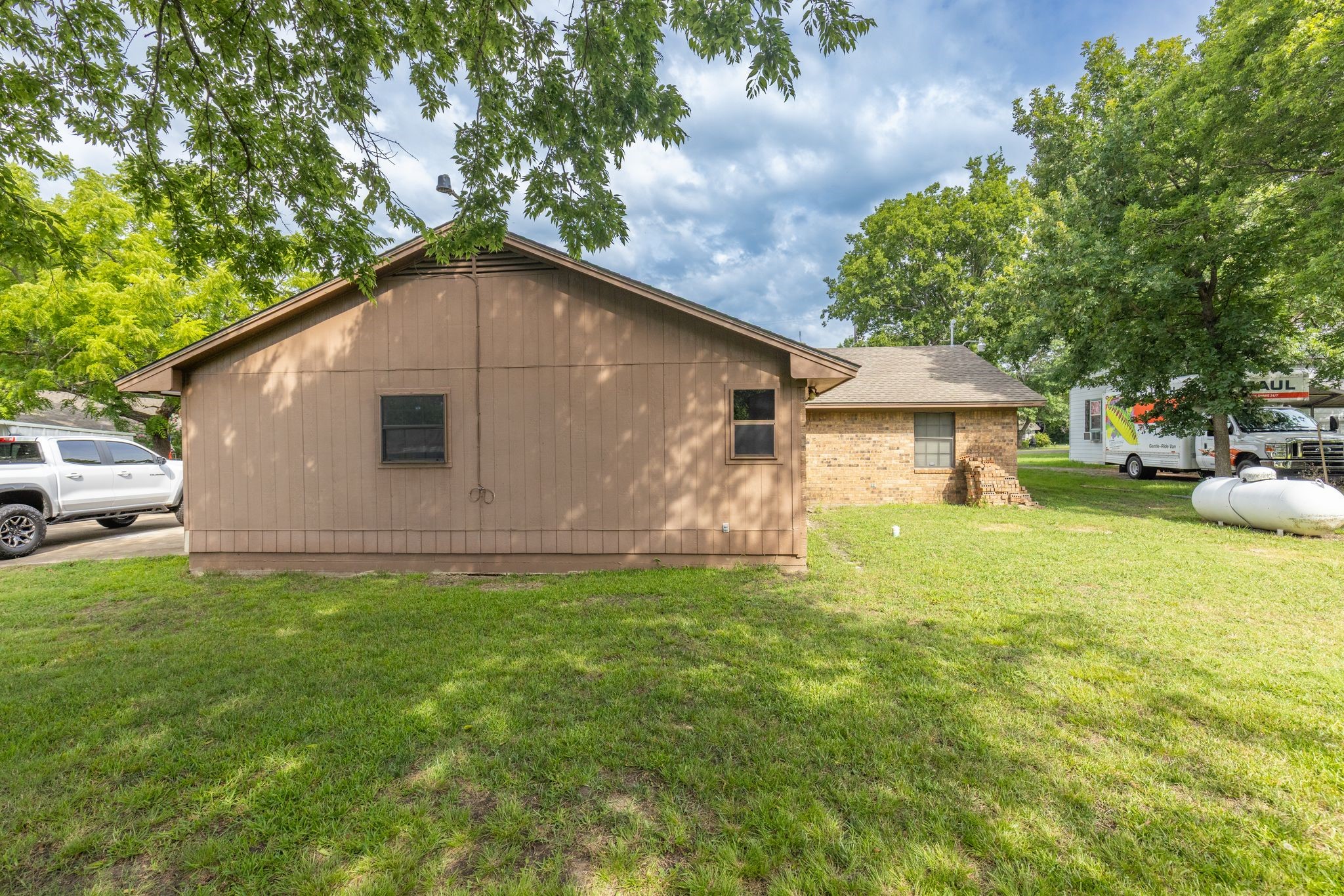 206 N Main Street Bailey TX 75413