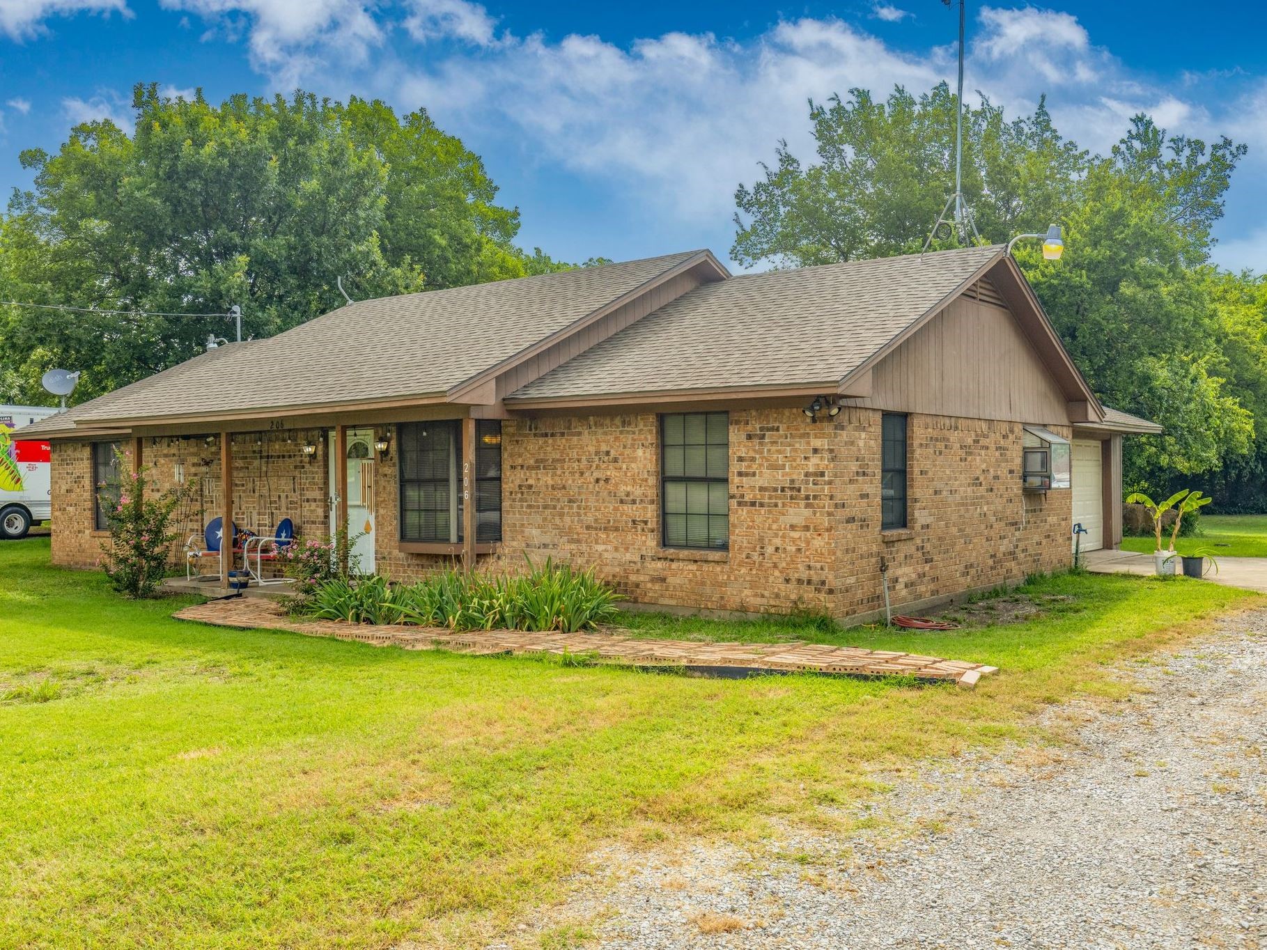 206 N Main Street Bailey TX 75413