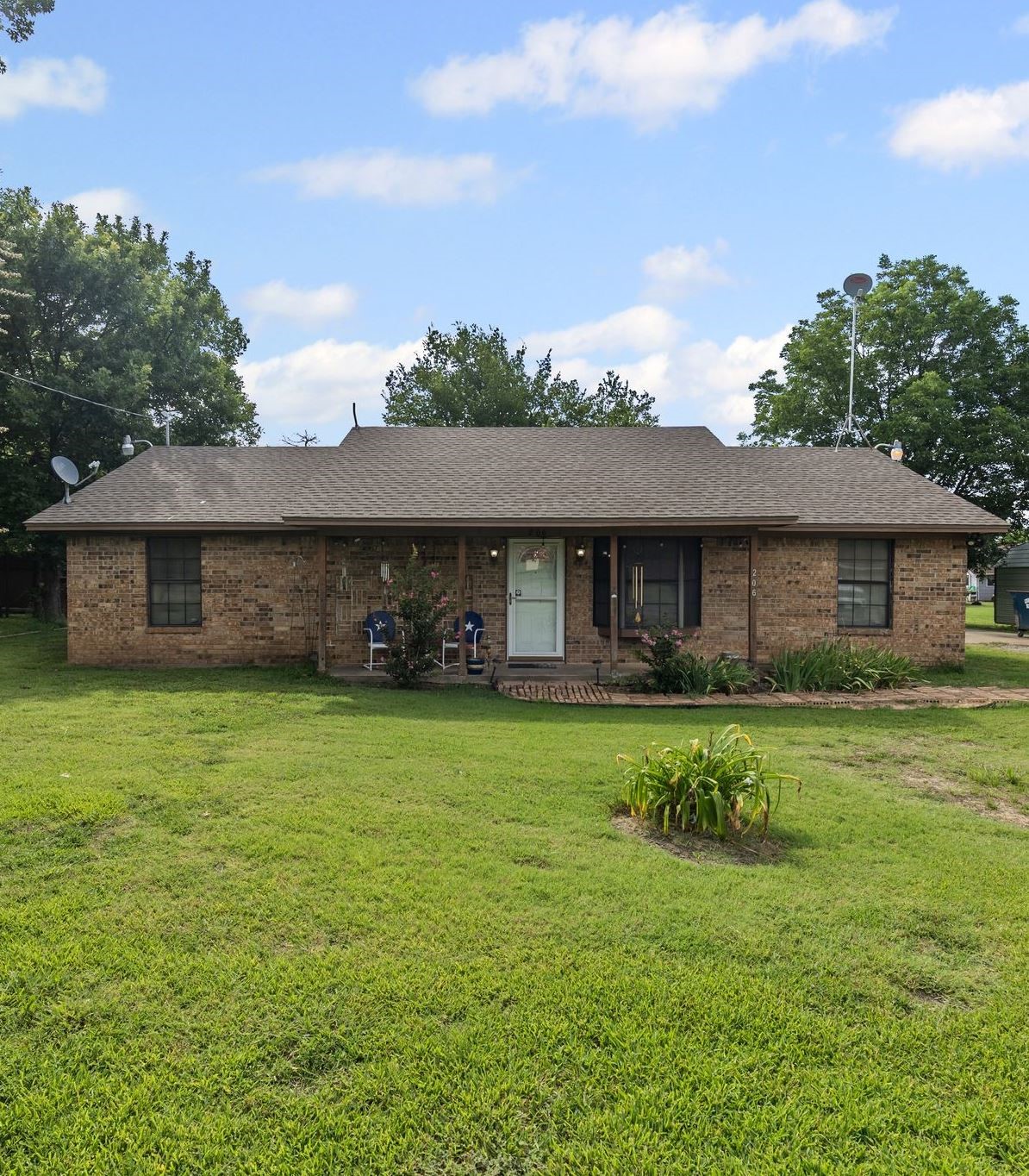 206 N Main Street Bailey TX 75413