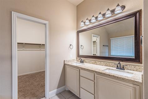 1965 Silverleaf Drive Glenn Heights TX 75154