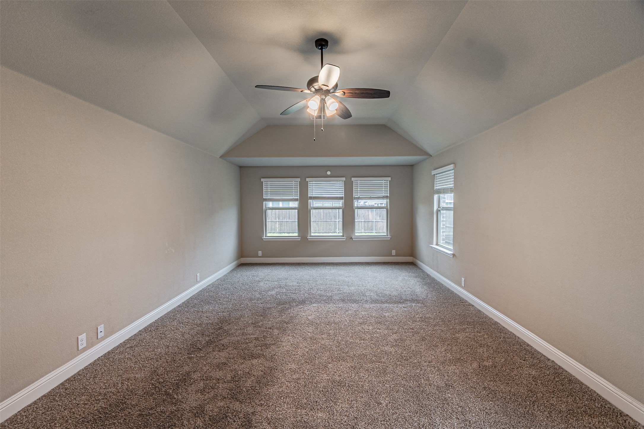 1965 Silverleaf Drive Glenn Heights TX 75154