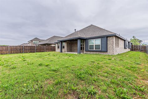 1965 Silverleaf Drive Glenn Heights TX 75154