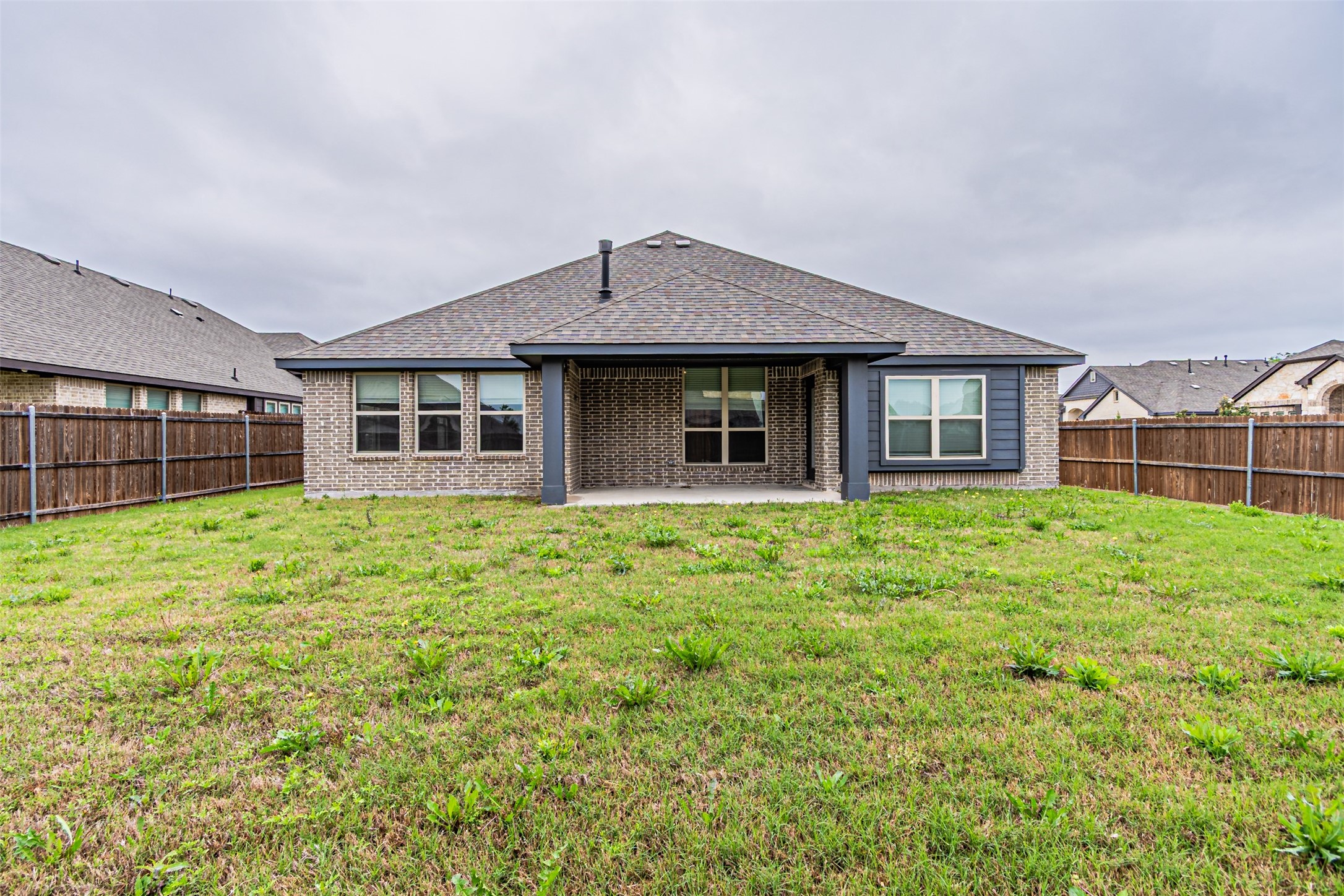 1965 Silverleaf Drive Glenn Heights TX 75154