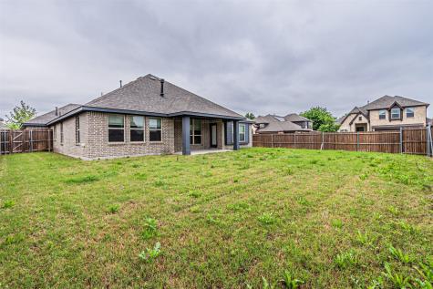 1965 Silverleaf Drive Glenn Heights TX 75154