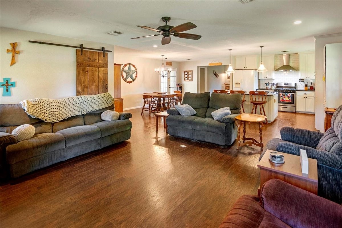 604 W 15th Street Brady TX 76825
