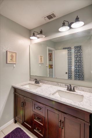 604 W 15th Street Brady TX 76825
