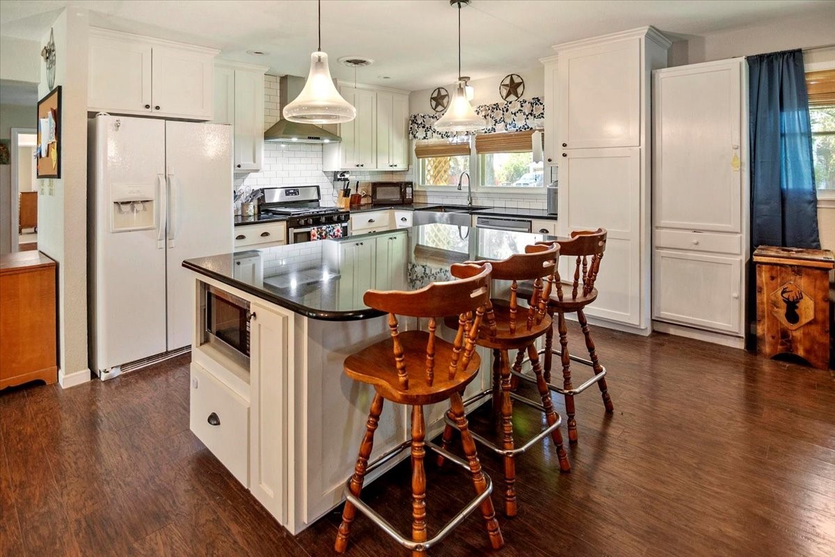 604 W 15th Street Brady TX 76825