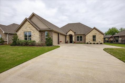 6303 Weatherby Road Granbury TX 76049