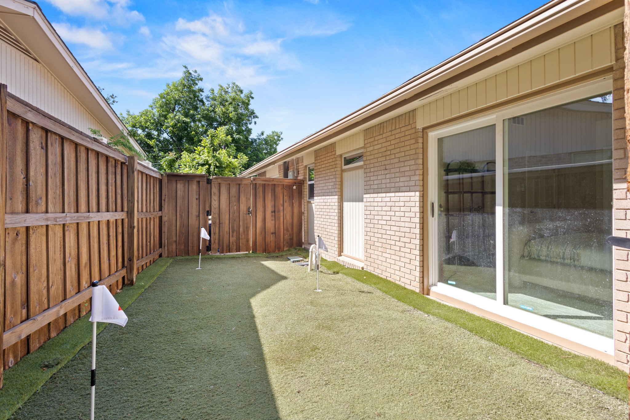10528 Swallow Lane Dallas TX 75218