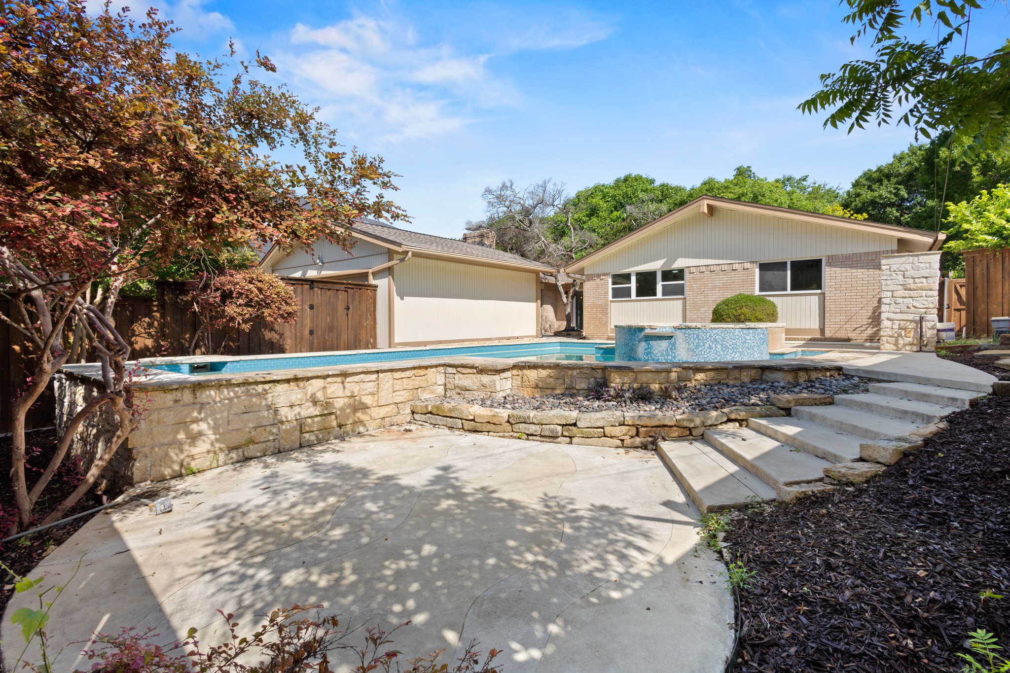 10528 Swallow Lane Dallas TX 75218