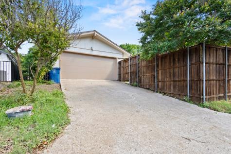 10528 Swallow Lane Dallas TX 75218