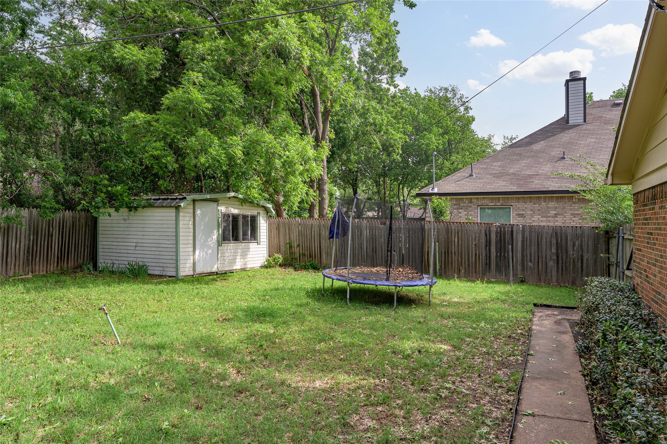 1028 S Idlewild Drive Sherman TX 75090