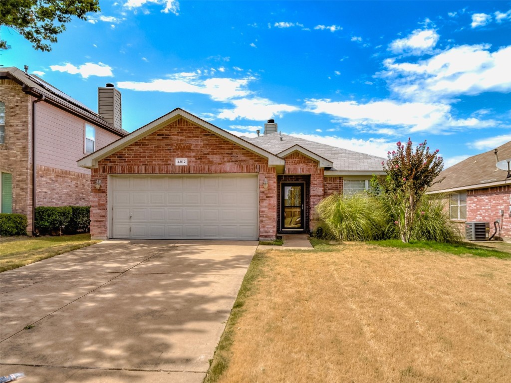4812 Sleepy Ridge Circle Fort Worth TX 76133