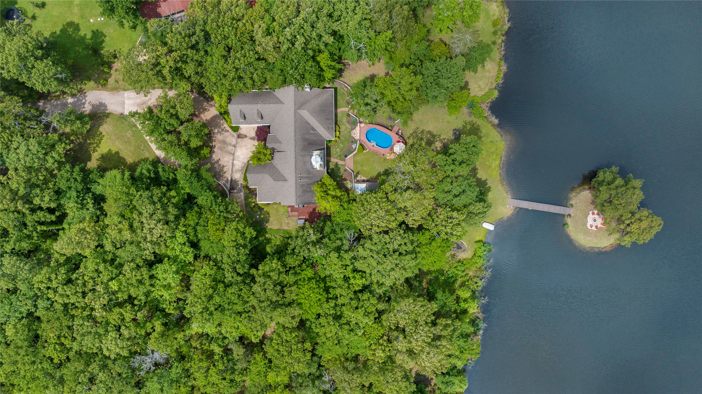 571 Hidden Lake Drive Powderly TX 75473