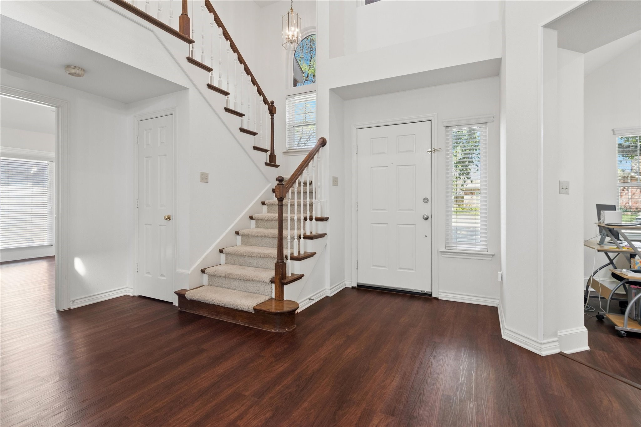 924 Mccoy Drive Irving TX 75062