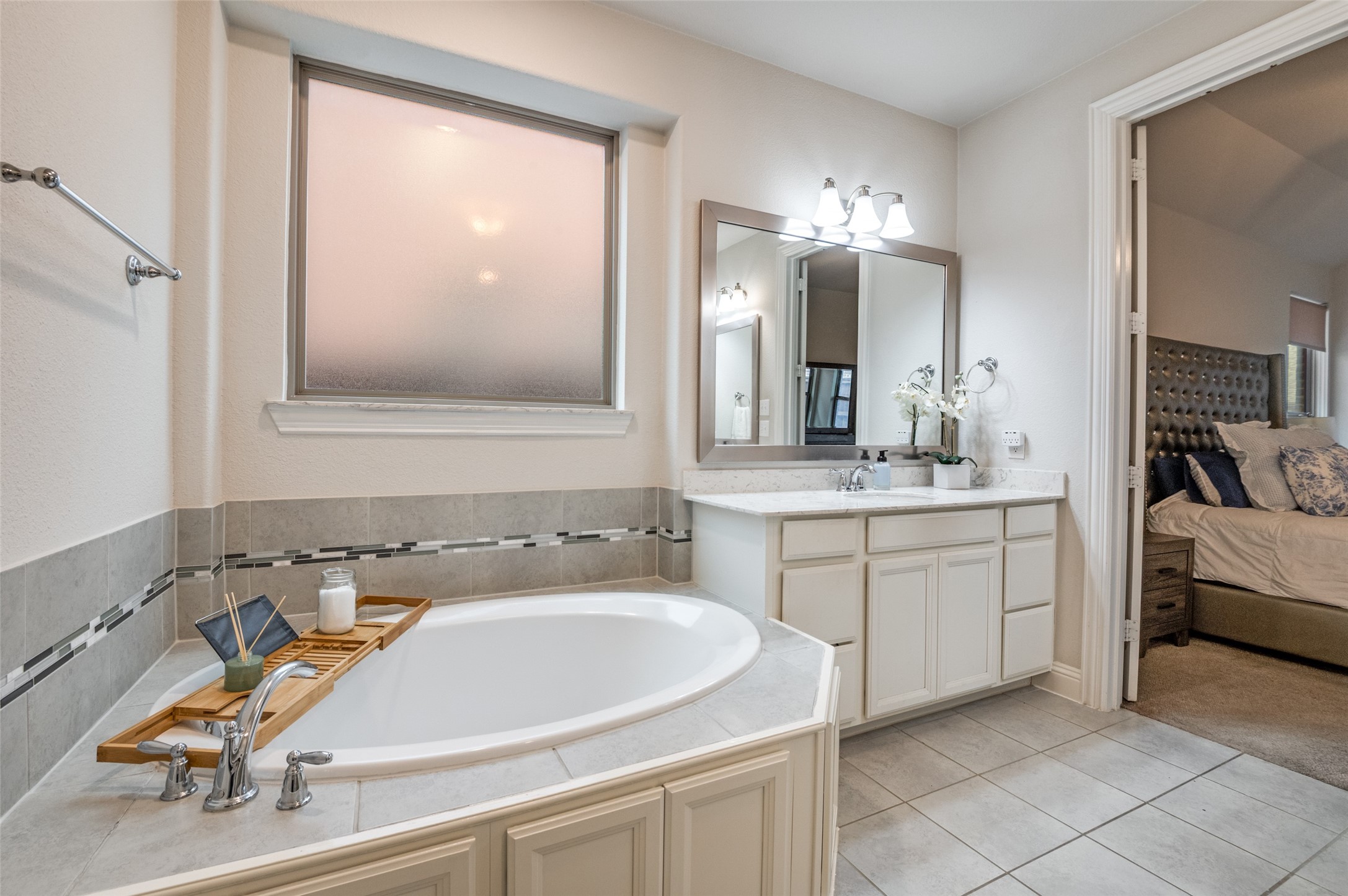 1500 White Squall Trail Arlington TX 76005