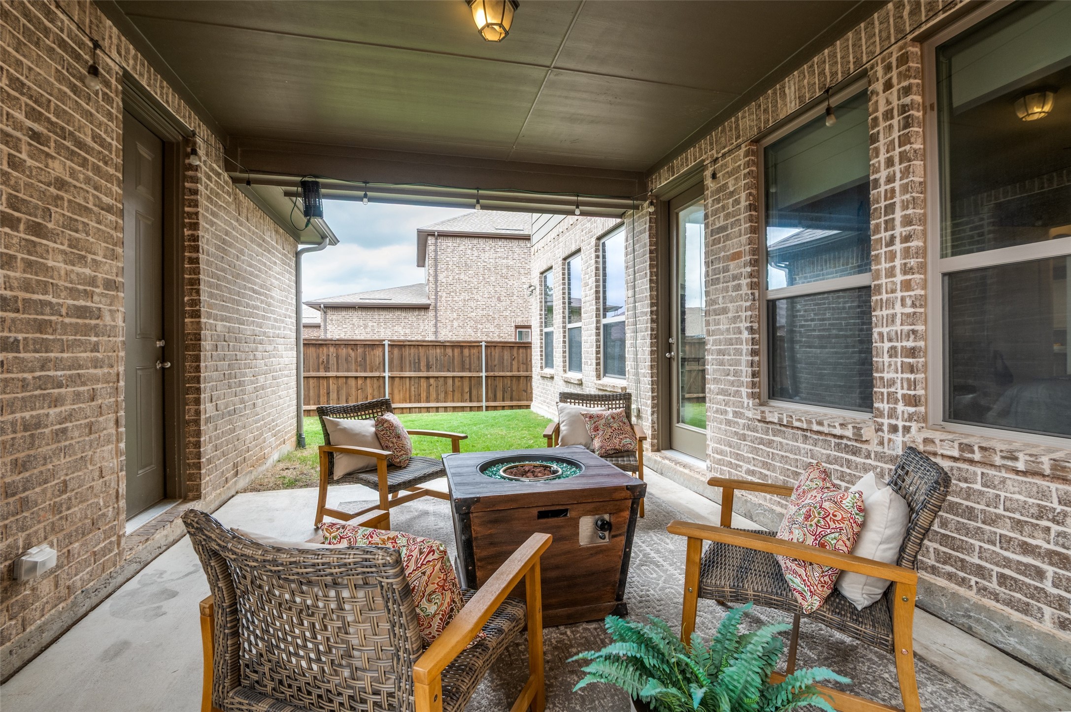 1500 White Squall Trail Arlington TX 76005