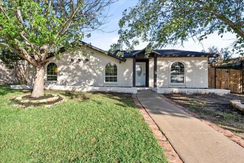 2114 Palmer Trail Grand Prairie TX 75052