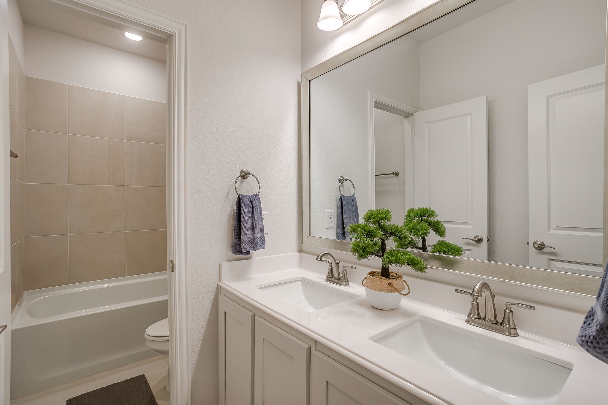 307 Pineview Lane Ponder TX 76259