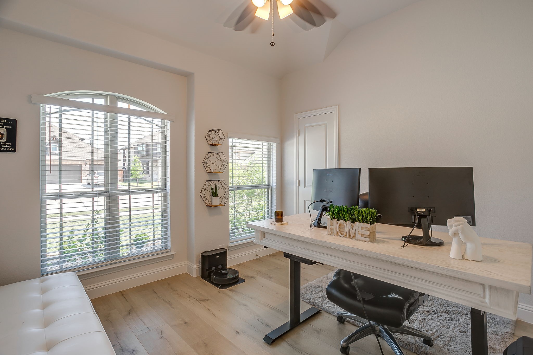 307 Pineview Lane Ponder TX 76259