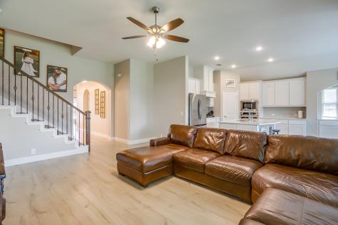 307 Pineview Lane Ponder TX 76259