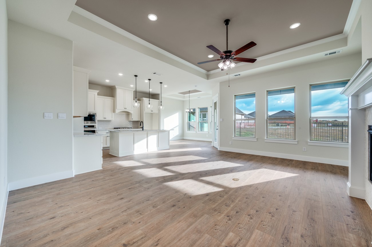 1901 Cascada Way Little Elm TX 75068