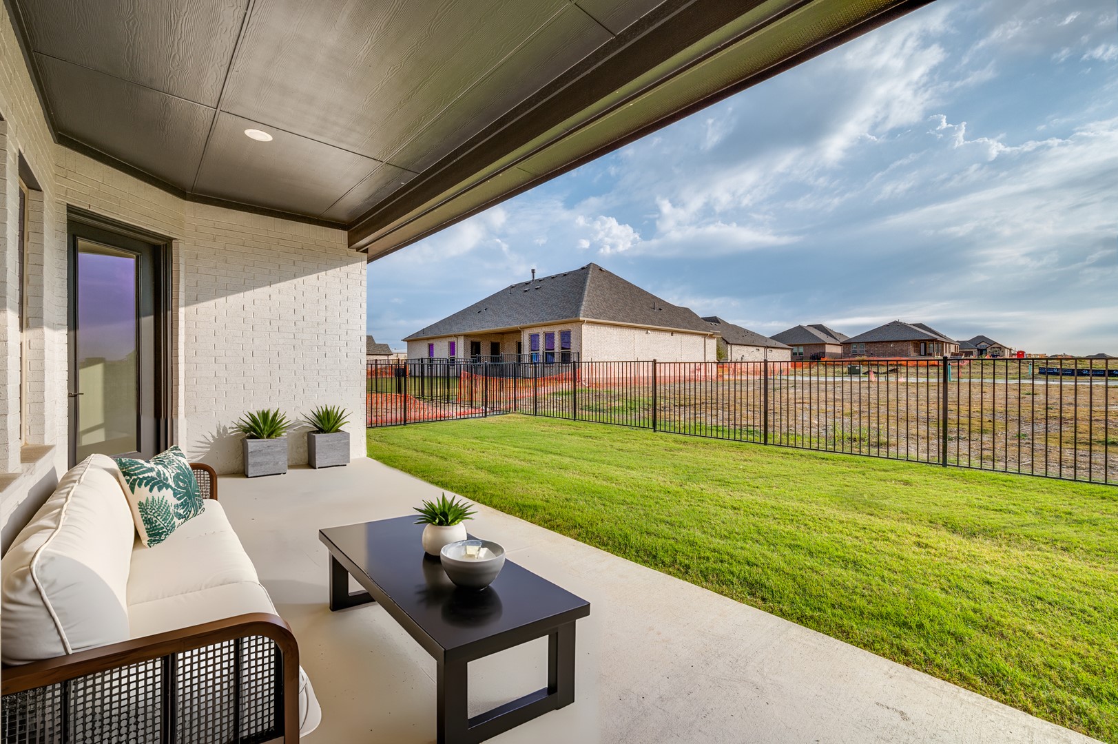 1901 Cascada Way Little Elm TX 75068