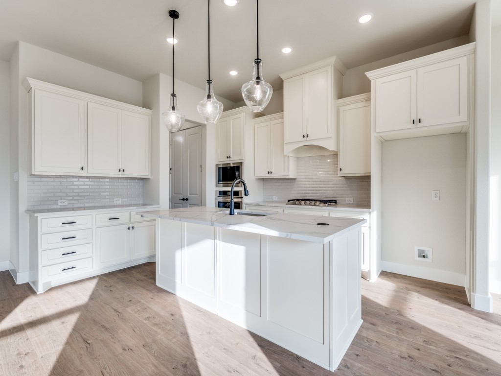 1901 Cascada Way Little Elm TX 75068