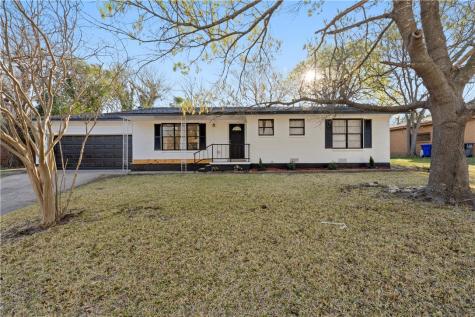 2401 Oak Cliff Drive Waco TX 76710