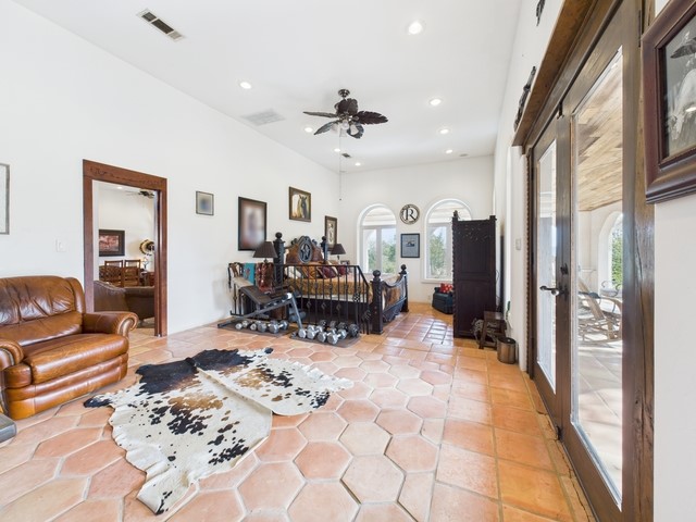 8414 County Road 3907 Athens TX 75752
