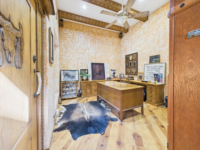 8414 County Road 3907 Athens TX 75752