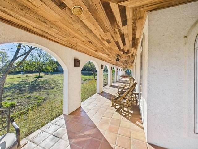 8414 County Road 3907 Athens TX 75752