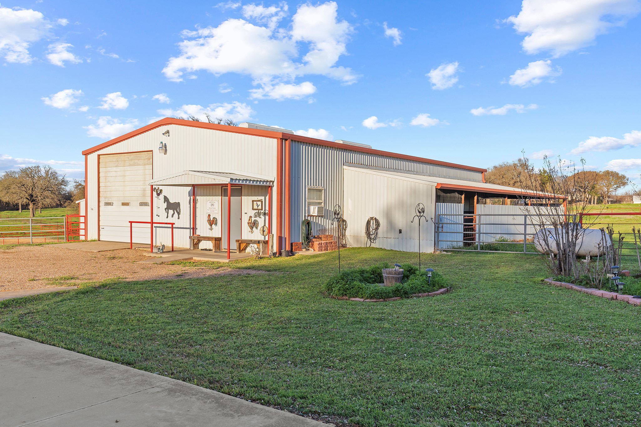 304 Scarlett Road Weatherford TX 76087