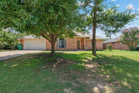 682 Bluebonnet Street Stephenville TX 76401