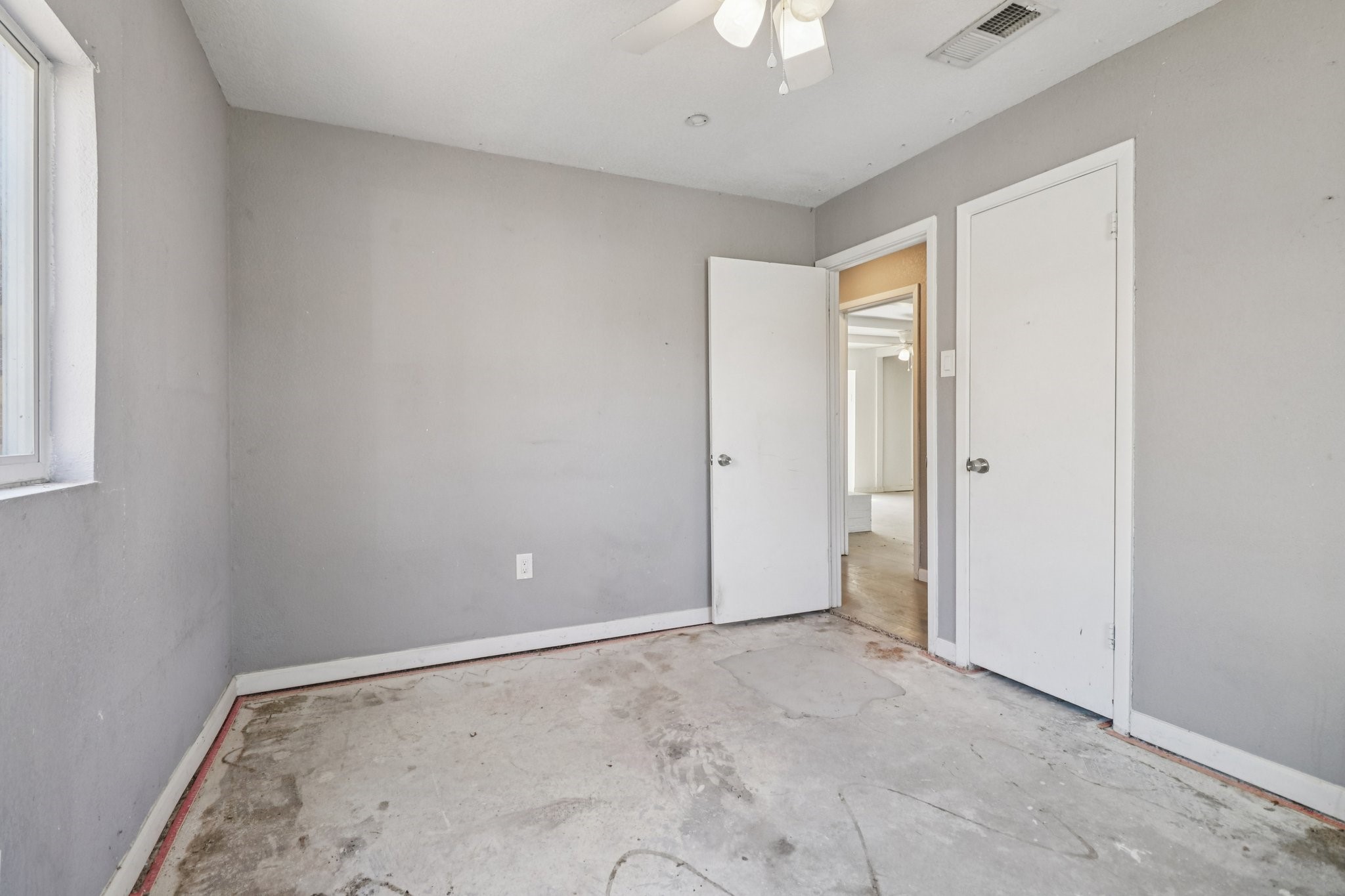 245 Straw Road Saginaw TX 76179